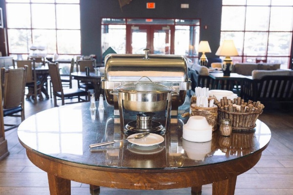 Wildwood Lodge & Suites image 29